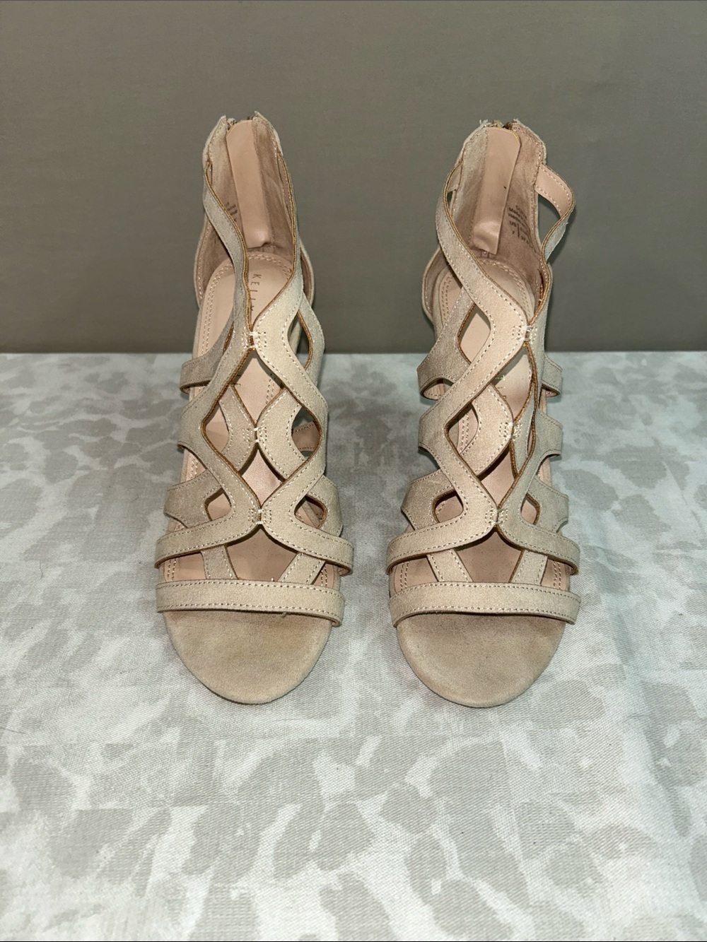 Kelly & Katie Ocilia Heels sz 7
